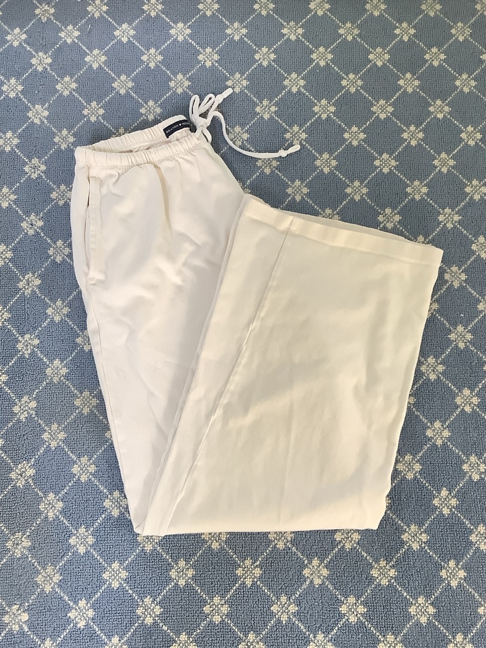 Brandy Melville Cream Drawstring Sweatpants